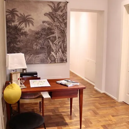 Coco21 Bed & Breakfast 4*